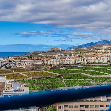 Elegant Beachfront With Balcony&ocean View In Playa Paraíso