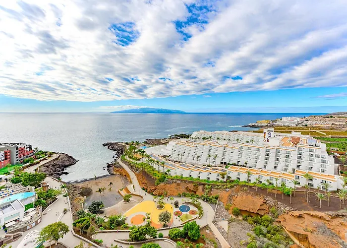 Elegant Beachfront With Balcony & Ocean View In Playa Paraiso * Адехе